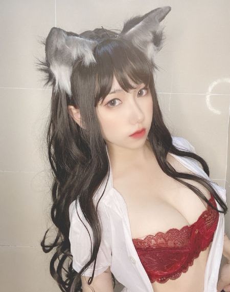 面纱之下
