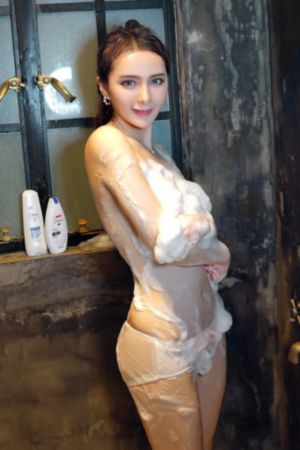 不时以俄语