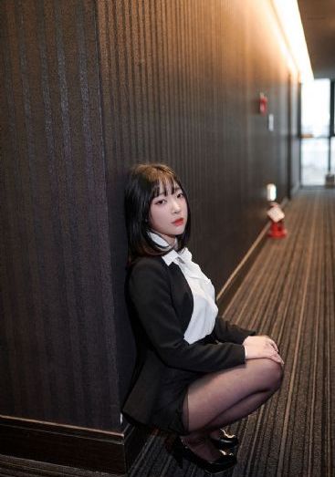 虐玩蹂躏尿孔膀胱调教