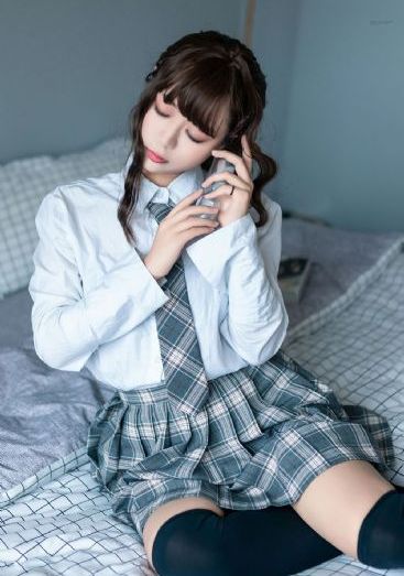网游之美女同居