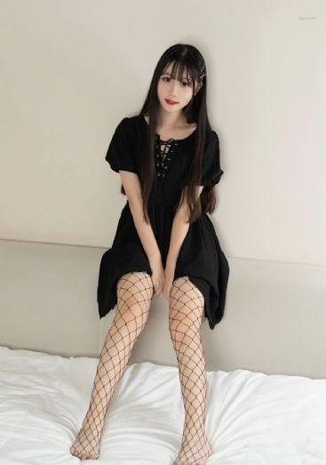 穿制服的女孩