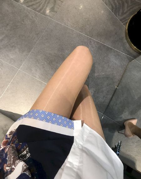 日韩打扑克