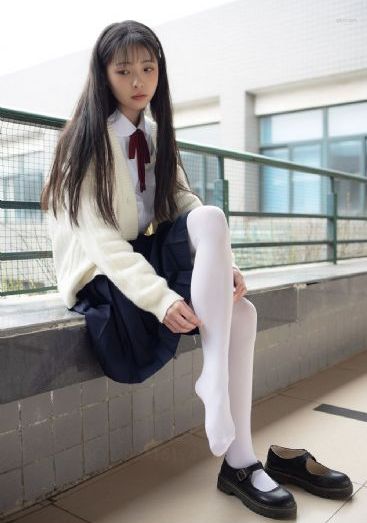 尖刀出鞘