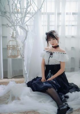 白雪公主h成版未删版电影